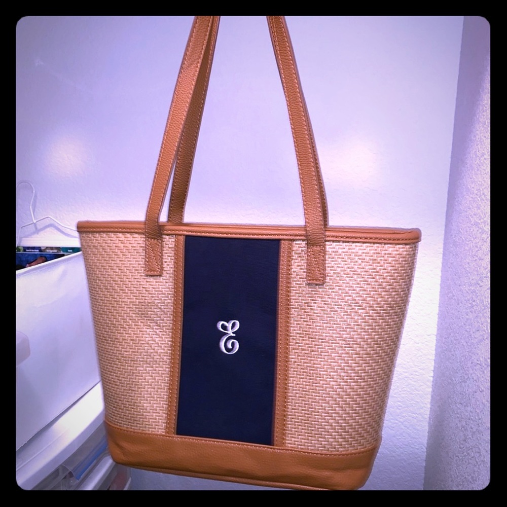 Thirty One Little Dreamer with E monogram